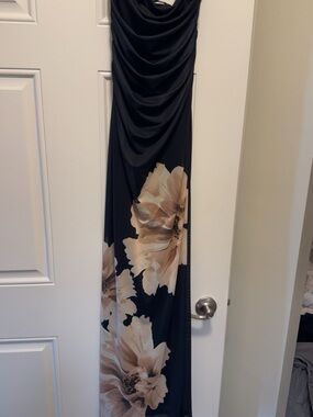 Lulu's Black Maxi Dress with Soft Beige Floral Print